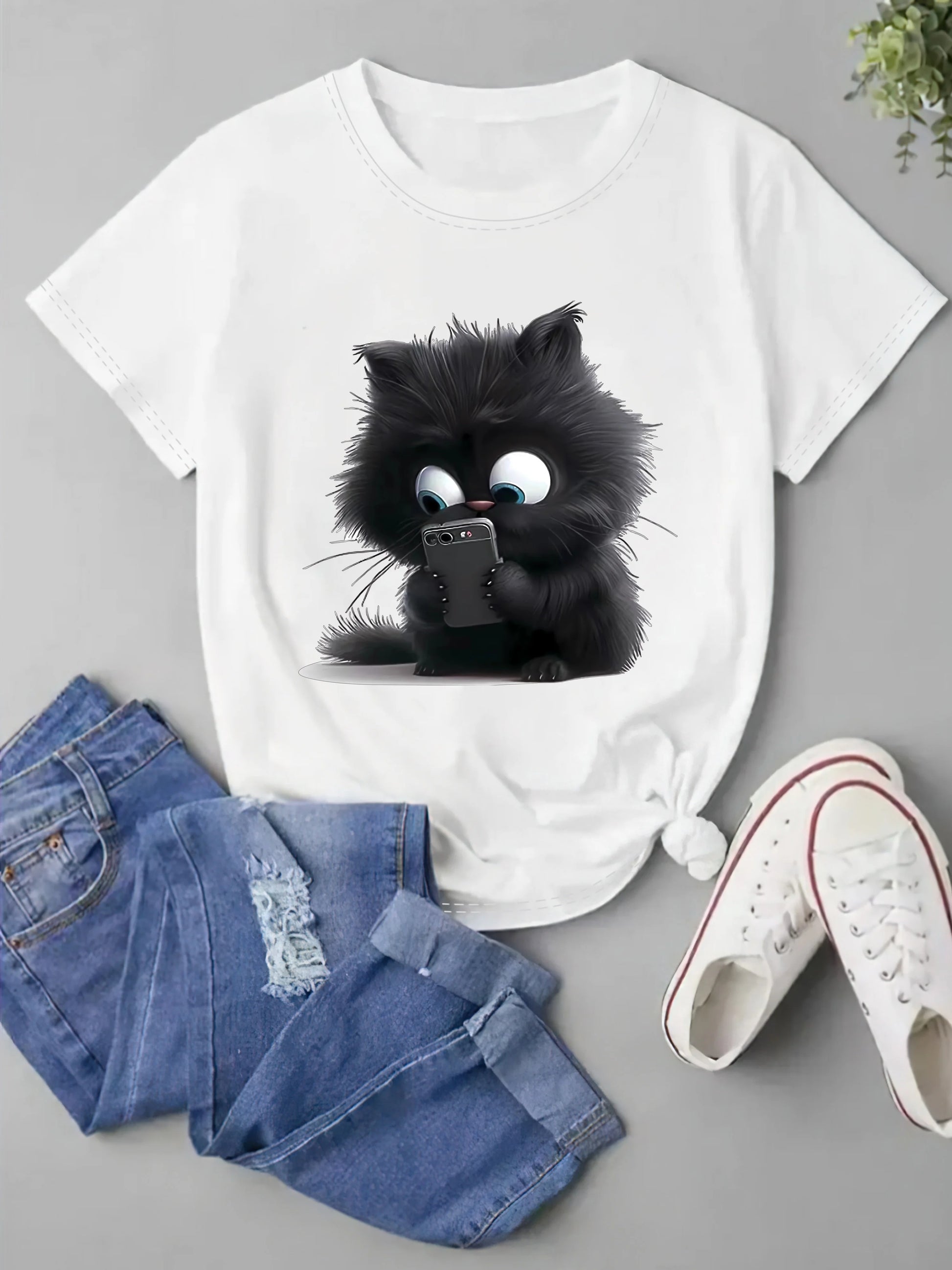 camiseta de gatito con idea de outfit